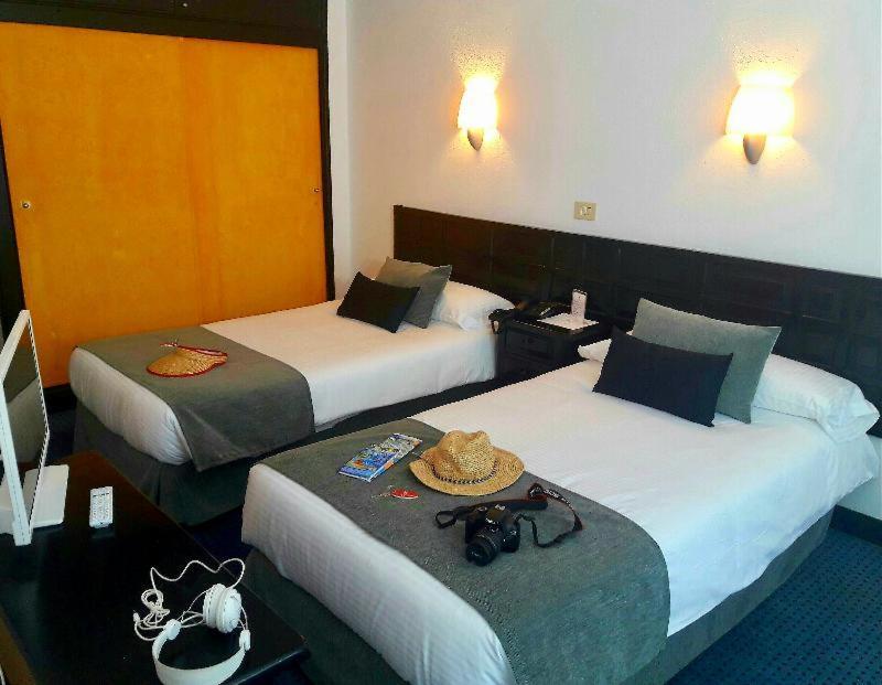 Hotel Miramar Arrecife  Room photo